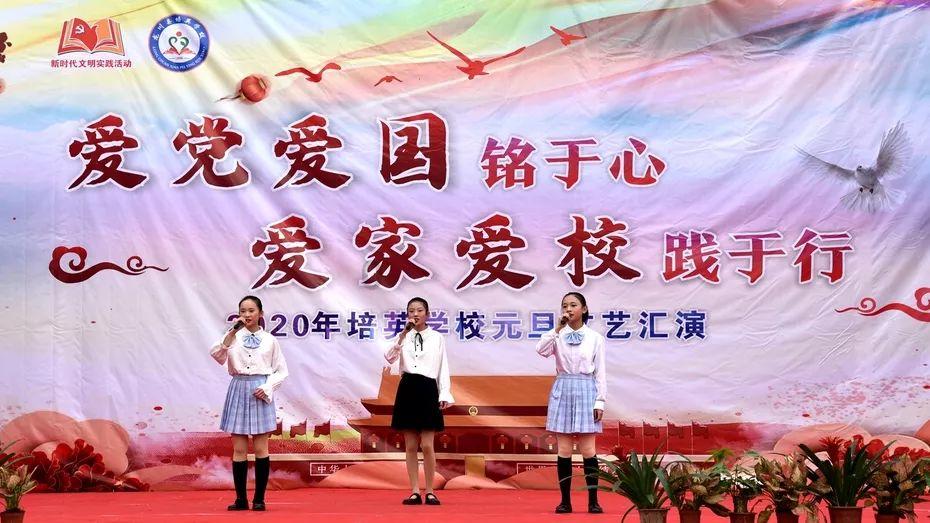 天下足.”请回答：（1）材料一反映了汉朝时南方怎样